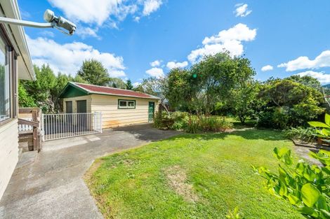 Photo of property in 4 Davis Crescent, Elderslea, Upper Hutt, 5018