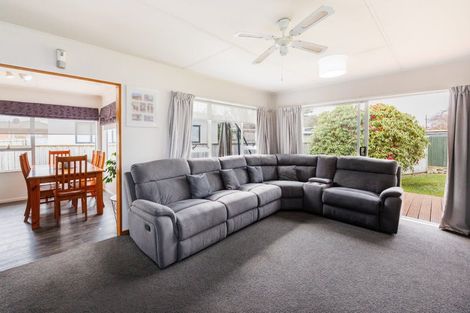 Photo of property in 44 Pharazyn Street, Feilding, 4702