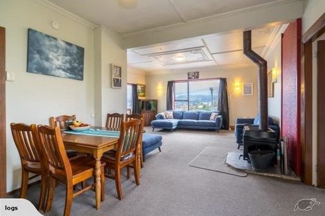 Photo of property in 1 Minto Street, Andersons Bay, Dunedin, 9013