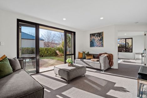 Photo of property in 2 Magnolia Place, Frankton, Queenstown, 9300