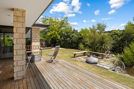 Photo of property in 12 Weka Place, Picton, 7220