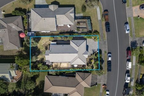 Photo of property in 8 Bluebird Crescent, Unsworth Heights, Auckland, 0632