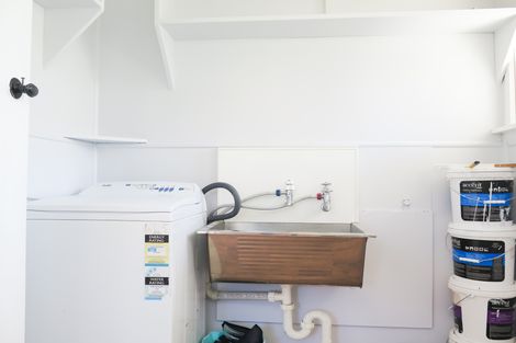 Photo of property in 43 Macdonald Street, Waimataitai, Timaru, 7910