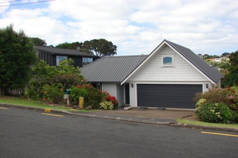 Photo of property in 6 Rock Isle Road, Torbay, Auckland, 0630