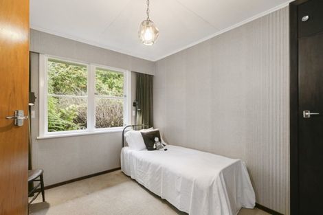 Photo of property in 14 Lees Grove, Wainuiomata, Lower Hutt, 5014