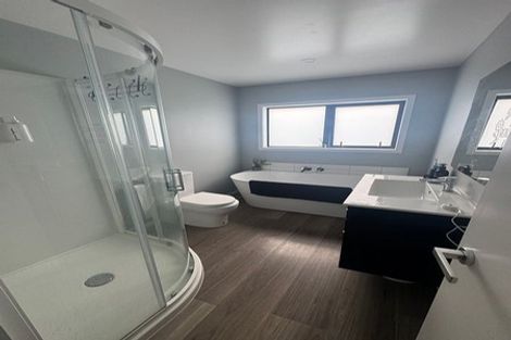 Photo of property in 5a Moohan Street, Wainuiomata, Lower Hutt, 5014