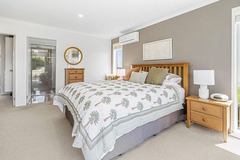 Photo of property in 9 Summerfield Way, Parahaki, Whangarei, 0112