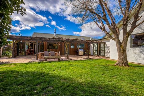 Photo of property in 85 Lagoon Avenue, Albert Town, Wanaka, 9305