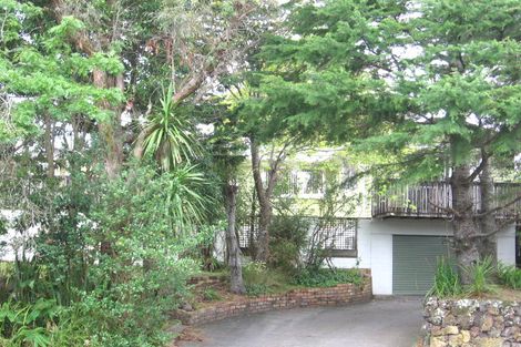 Photo of property in 23 Miltonia Avenue, Te Atatu South, Auckland, 0610