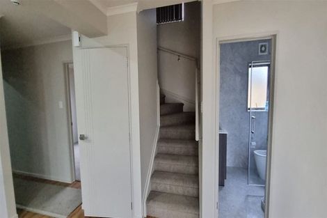 Photo of property in 102a Fitzroy Street, Papatoetoe, Auckland, 2104