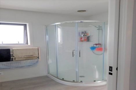 Photo of property in 98a Conclusion Street, Ascot Park, Porirua, 5024