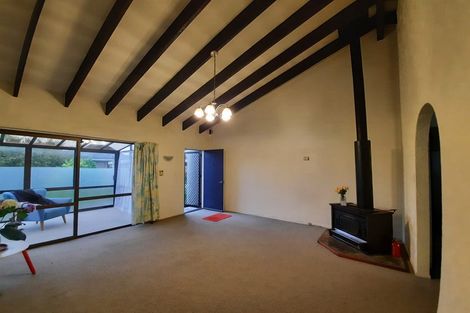 Photo of property in 2/6 Fortunes Road, Half Moon Bay, Auckland, 2012