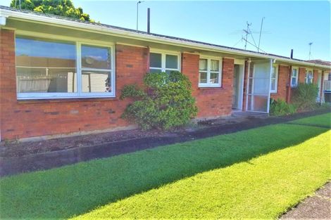 Photo of property in 8 Dinglebank Road, Mount Wellington, Auckland, 1060