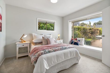 Photo of property in 1/22 Tiri Road, Milford, Auckland, 0620