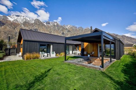 Photo of property in 2 Wanderer Lane, Jacks Point, Queenstown, 9371