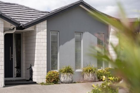 Photo of property in 13 Shoreview Close, Omokoroa, 3114