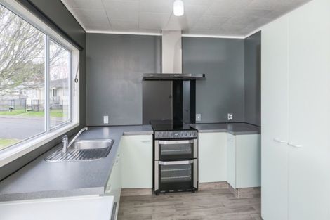 Photo of property in 10 Penney Green, Nawton, Hamilton, 3200