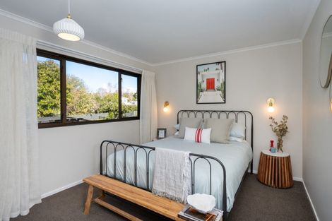 Photo of property in 2 Chestnut Court, Havelock North, 4130