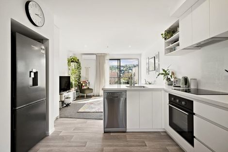 Photo of property in 11/96 Washington Avenue, Brooklyn, Wellington, 6021