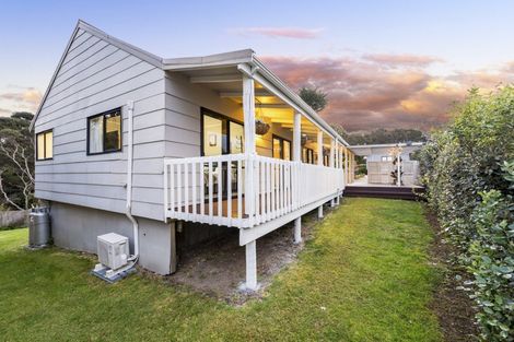 Photo of property in 81 Spence Road, Henderson, Auckland, 0612
