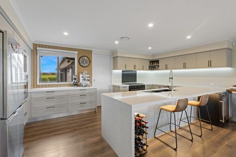 Photo of property in 1 Fernbird Grove, Kerikeri, 0294