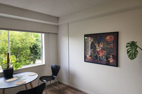 Photo of property in 9/83 Lake Road, Devonport, Auckland, 0622