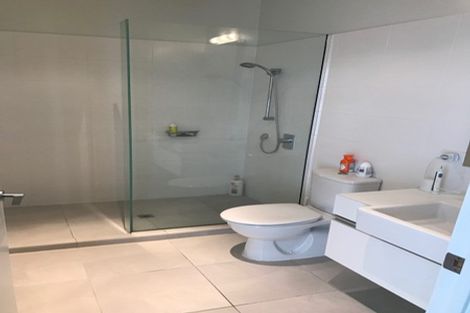 Photo of property in 22 Liardet Apartments, 22 Liardet Street, New Plymouth, 4310