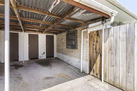 Photo of property in 4/28 Ferndale Road, Mount Wellington, Auckland, 1060
