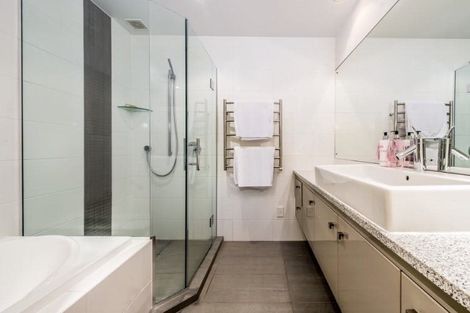 Photo of property in 9 Kahikatea Close, Campbells Bay, Auckland, 0630