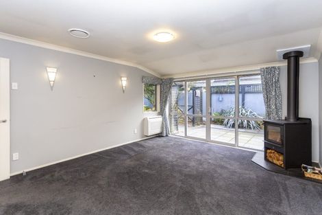 Photo of property in 9 Ashfield Place, Ilam, Christchurch, 8041