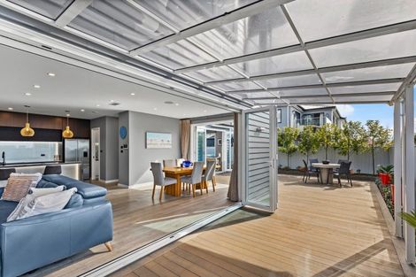 Photo of property in 24 Toanui Road, Hobsonville, Auckland, 0616