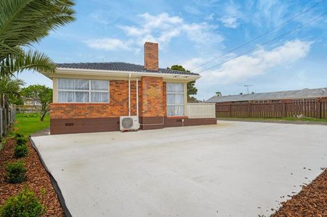 Photo of property in 21 Idlewild Avenue, Mangere, Auckland, 2022
