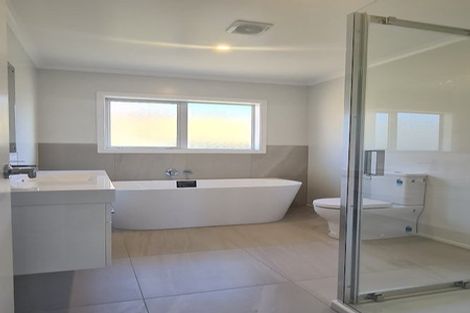 Photo of property in 47 Stockport Grove, Churton Park, Wellington, 6037