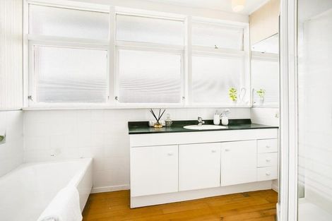 Photo of property in 483a West Coast Road, Glen Eden, Auckland, 0602