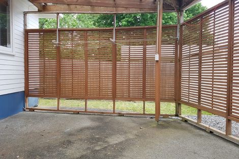 Photo of property in 5 Crockett Lane, Henderson, Auckland, 0610