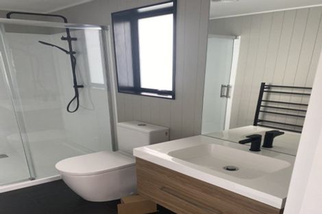 Photo of property in 8 Kaiwaru Place, Waikanae, 5036