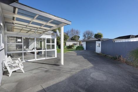 Photo of property in 100 East Street, Feilding, 4702