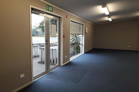 Photo of property in 80 Palmerston Road, Birkenhead, Auckland, 0626