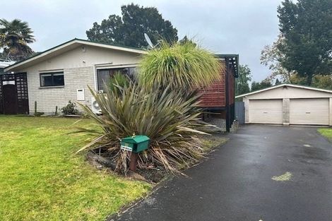Photo of property in 52 Cumberland Crescent, Welcome Bay, Tauranga, 3112