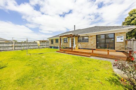 Photo of property in 18 Cameron Street, Papakura, 2110