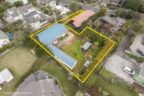 Photo of property in 27 Belmont Terrace, Milford, Auckland, 0620