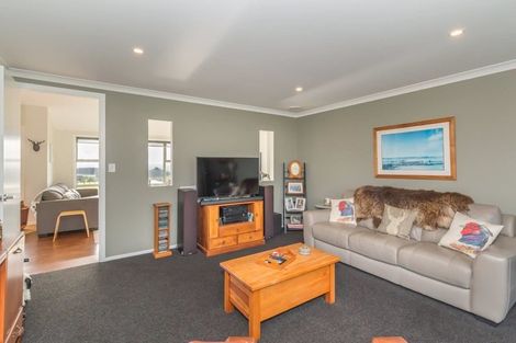 Photo of property in 40 Te Rohenga Road, Koputaroa, Levin, 5571