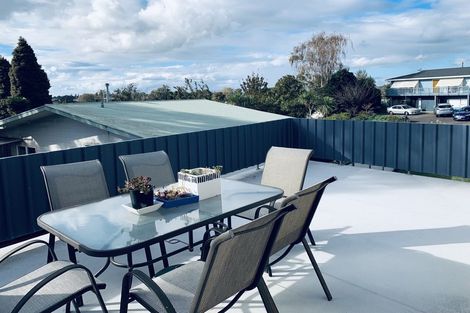 Photo of property in 43 Russleigh Drive, Dinsdale, Hamilton, 3204