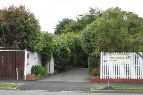 Photo of property in 204 Withells Road, Avonhead, Christchurch, 8042