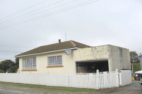 Photo of property in 4 Grange Street, Edendale, 9825