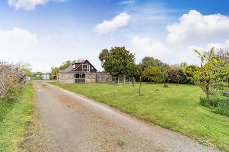 Photo of property in 32 Pioneer Highway, Awapuni, Palmerston North, 4412
