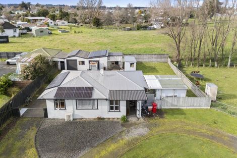 Photo of property in 35 Flower Street, Bulls, 4818