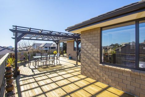 Photo of property in 45 Discovery Avenue, Welcome Bay, Tauranga, 3112