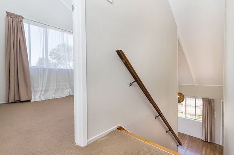 Photo of property in 2/10 Kiekie Road, Mangere Bridge, Auckland, 2022