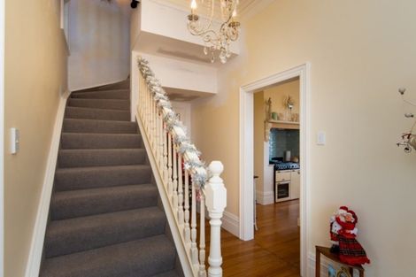 Photo of property in 7 Sealy Road, Bluff Hill, Napier, 4110